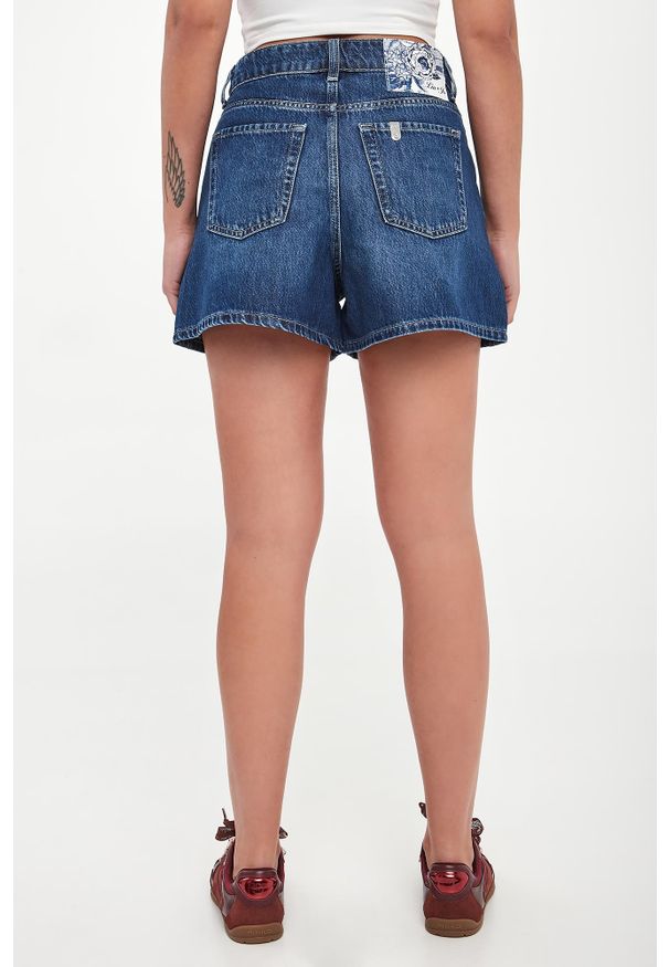 Liu Jo - Szorty damskie jeansowe LIU JO. Materiał: jeans