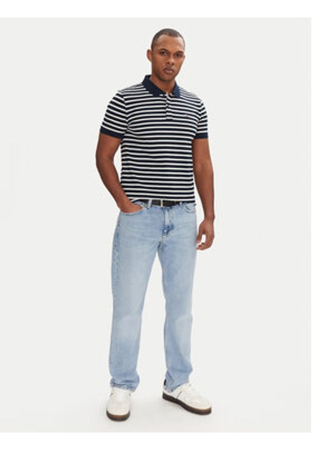 Tommy Jeans Polo DM0DM20676 Granatowy Slim Fit. Typ kołnierza: polo. Kolor: niebieski. Materiał: bawełna