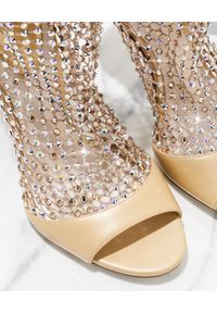 RENE CAOVILLA - Beżowe sandały z kryształami Galaxia. Nosek buta: okrągły. Zapięcie: pasek. Kolor: złoty. Obcas: na obcasie. Wysokość obcasa: średni #4
