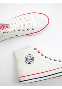 Big-Star - Trampki męskie wysokie białe JJ174602 101. Okazja: na spotkanie biznesowe, na co dzień. Wysokość cholewki: za kostkę. Nosek buta: okrągły. Kolor: biały. Materiał: jeans. Styl: elegancki, sportowy, biznesowy, casual #3
