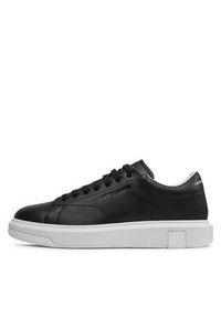 Armani Exchange Sneakersy XUX123 XV534 00002 Czarny. Kolor: czarny. Materiał: skóra