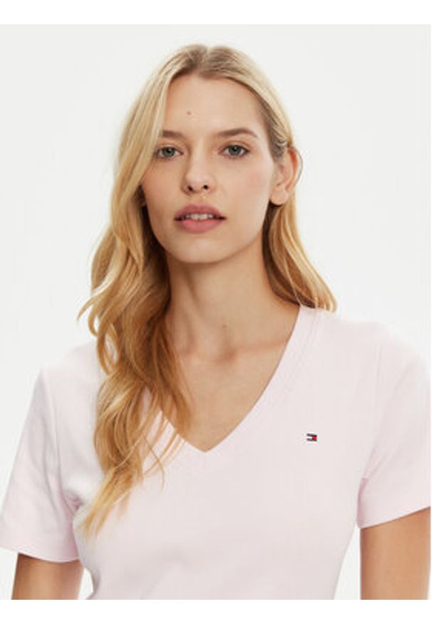 TOMMY HILFIGER - Tommy Hilfiger T-Shirt New Cody WW0WW40584 Różowy Slim Fit. Kolor: różowy. Materiał: bawełna
