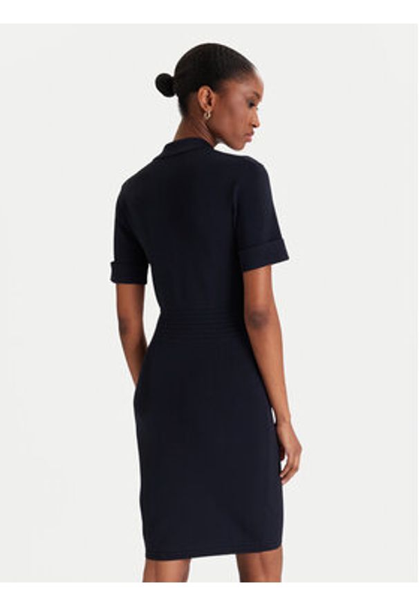 Guess Sukienka dzianinowa W5YK29 Z0130 Granatowy Slim Fit. Kolor: niebieski. Materiał: syntetyk