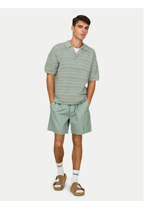 Only & Sons Szorty materiałowe Tel 22027949 Zielony Regular Fit. Kolor: zielony. Materiał: bawełna