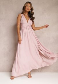 Renee - Różowa Rozkloszowana Sukienka Maxi na Ramiączkach z Rozcięciem Ernames. Kolor: różowy. Długość rękawa: na ramiączkach. Typ sukienki: rozkloszowane. Długość: maxi #1