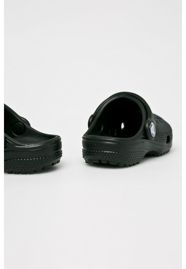Crocs - Klapki dziecięce. Kolor: czarny