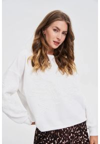 MOODO - Bluza z aplikacją biała. Kolor: biały. Materiał: poliester, bawełna. Wzór: aplikacja