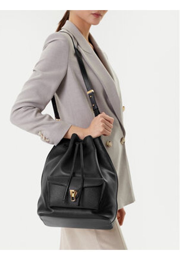 Coccinelle Torebka TFK Coccinelle Beat Generatio E1 TFK 23 01 01 Czarny. Kolor: czarny. Materiał: skórzane