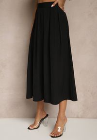Renee - Czarna Spódnica z Wiskozą High Waist o Rozkloszowanym Kroju Toselle. Okazja: na co dzień, na spotkanie biznesowe, do pracy. Stan: podwyższony. Kolor: czarny. Materiał: wiskoza. Styl: biznesowy, klasyczny, elegancki, casual #5