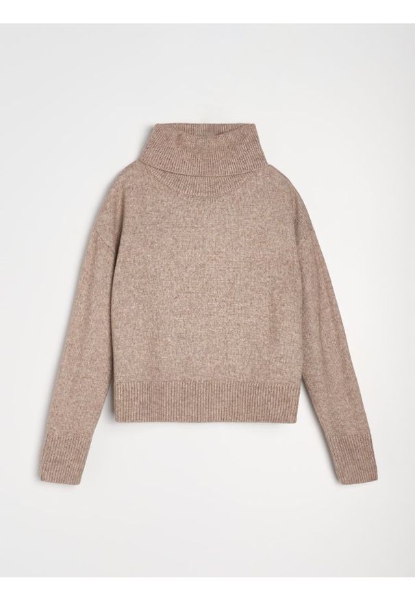 Sinsay - Gładki golf basic - brązowy. Typ kołnierza: golf. Kolor: brązowy. Wzór: gładki