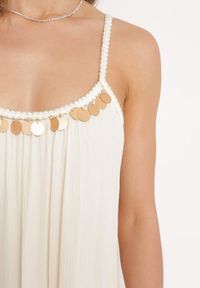 Born2be - Beżowa Wiskozowa Sukienka z Ramiączkami Zdobiona Cekinami i Metaliczną Nitką Comalara. Okazja: na co dzień, na imprezę. Typ kołnierza: dekolt w serek. Kolor: beżowy. Materiał: wiskoza. Długość rękawa: na ramiączkach. Wzór: aplikacja. Styl: casual #3