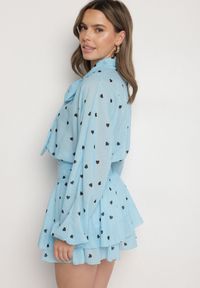 Born2be - Niebieska Rozkloszowana Sukienka z Rękawami Typu Nietoperz i Wiązaniem Miriviela. Okazja: na co dzień. Kolor: niebieski. Materiał: jeans. Typ sukienki: proste. Styl: klasyczny, casual