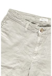 Wrangler - DAMSKIE SPODENKI WRANGLER CHINO SHORT FADED KHAKI W29DPG028. Kolor: brązowy. Materiał: len, materiał. Sezon: lato #3