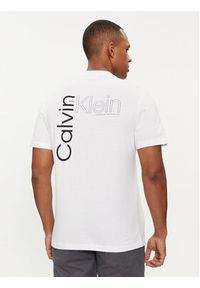 Calvin Klein T-Shirt Angled Back Logo K10K112495 Biały Regular Fit. Kolor: biały. Materiał: bawełna #4