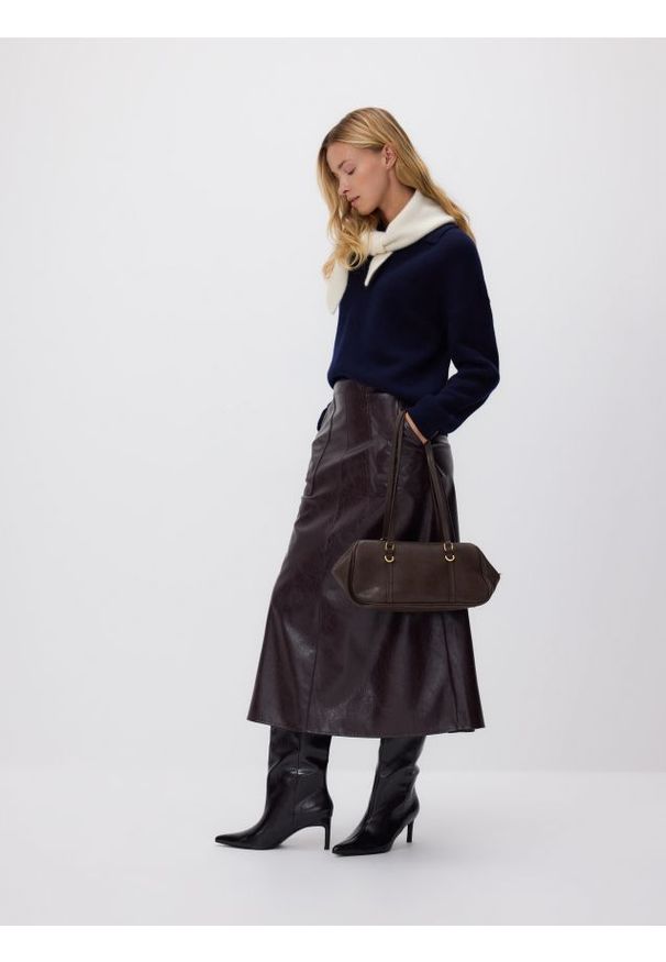 Reserved - Spódnica z imitacji skóry - bordowy. Kolor: czerwony. Materiał: skóra