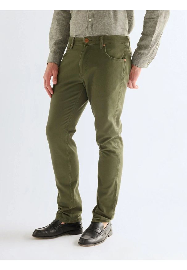 Wrangler - MESKIE SPODNIE WRANGLER GREENSBORO DEEP DEPTHS 112378997