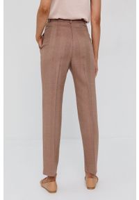Beatrice B Spodnie damskie kolor brązowy fason cygaretki high waist. Stan: podwyższony. Kolor: czerwony. Materiał: materiał #4
