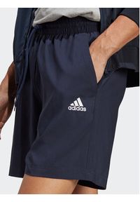 Adidas - adidas Szorty sportowe Essentials Chelsea Small Logo IC9393 Granatowy Regular Fit. Kolor: niebieski. Materiał: syntetyk. Styl: sportowy
