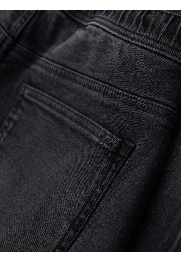 Ombre Clothing - Męskie szorty z gumką w pasie i efektem sprania – czarne V4 OM-SRDS-0192 - XXL. Okazja: na co dzień. Kolor: czarny. Materiał: bawełna, materiał, skóra, elastan, denim. Sezon: lato. Styl: elegancki, casual