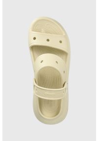 Crocs klapki Classic Mega Crush Sandal damskie kolor beżowy na platformie 207989. Kolor: beżowy. Materiał: guma. Obcas: na platformie #3