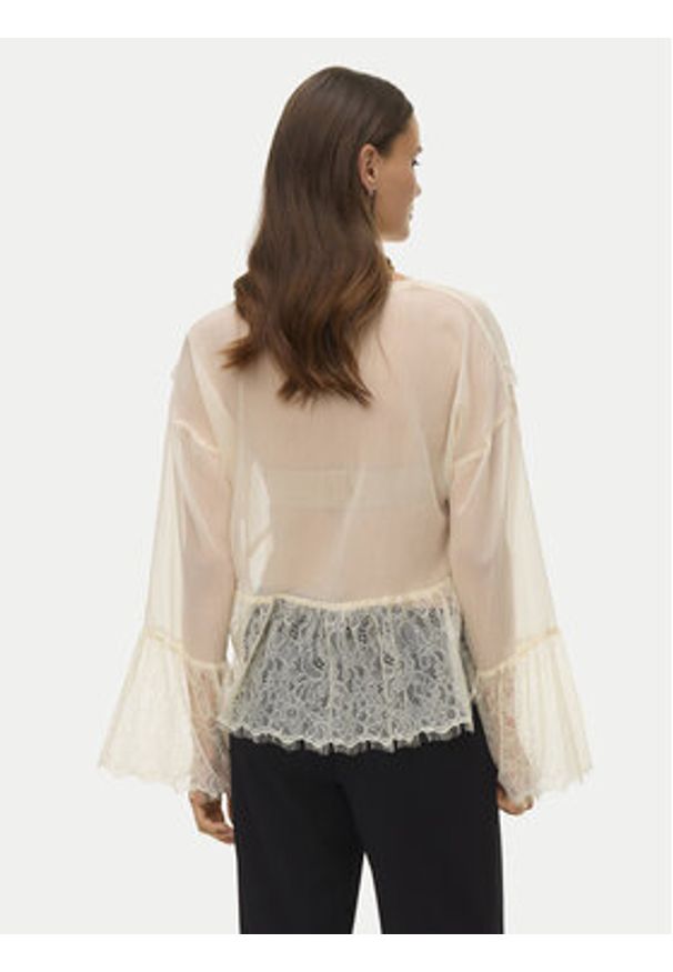 Vero Moda Bluzka Emilie 10347592 Écru Regular Fit. Kolor: kremowy. Materiał: syntetyk