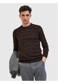 Selected Homme Sweter Romen 16085294 Brązowy Regular Fit. Kolor: brązowy. Materiał: bawełna