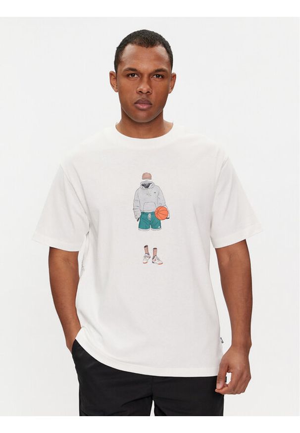 New Balance T-Shirt Basketball Style MT41578 Biały Relaxed Fit. Kolor: biały. Materiał: bawełna