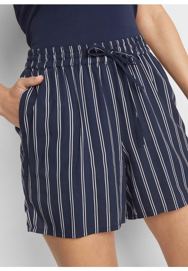 bonprix - Szorty z wiskozy z wiązanym paskiem (2 szt.). Kolor: niebieski. Materiał: wiskoza. Długość: krótkie. Wzór: nadruk