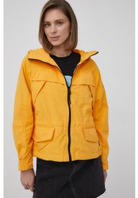 Napapijri kurtka damska kolor żółty przejściowa. Typ kołnierza: kaptur. Kolor: żółty. Długość rękawa: raglanowy rękaw