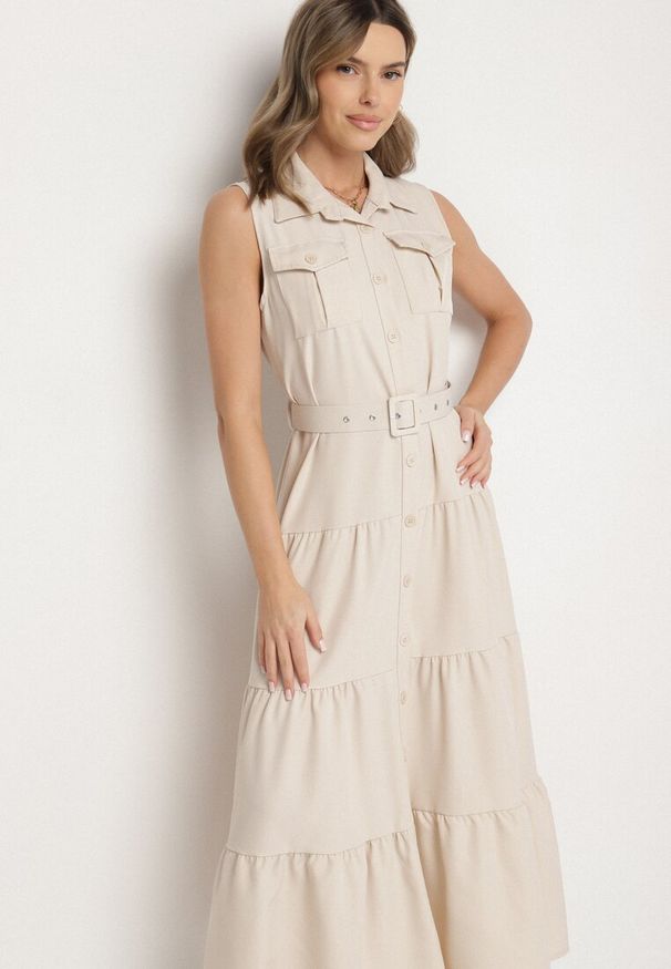 Born2be - Beżowa Koszulowa Sukienka Ozdobiona Paskiem Mavorelle. Okazja: na co dzień. Kolor: beżowy. Wzór: aplikacja. Typ sukienki: koszulowe. Styl: elegancki, casual