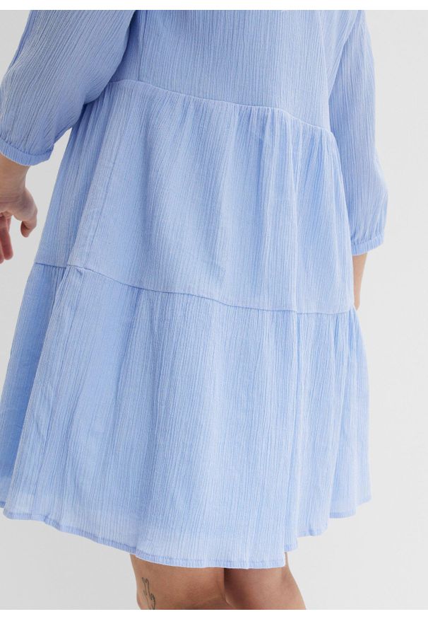 bonprix - Sukienka plażowa z koronką. Okazja: na plażę. Kolor: niebieski. Materiał: koronka. Wzór: koronka. Sezon: lato