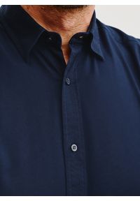 Pako Lorente - PAKO LORENTE – Casualowa koszula męska w kolorze granatowym. Okazja: na co dzień. Kolor: niebieski. Materiał: bawełna, elastan. Długość rękawa: długi rękaw. Długość: długie. Styl: casual #8