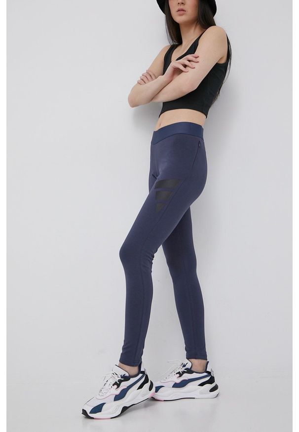 adidas Performance legginsy damskie z nadrukiem. Kolor: niebieski. Materiał: dzianina, materiał, bawełna. Wzór: nadruk