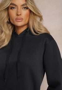 Renee - Granatowa Klasyczna Bluza z Kapturem ze Ściągaczem Mozartia. Okazja: na co dzień. Typ kołnierza: kaptur. Kolor: niebieski. Materiał: jeans. Styl: klasyczny #3