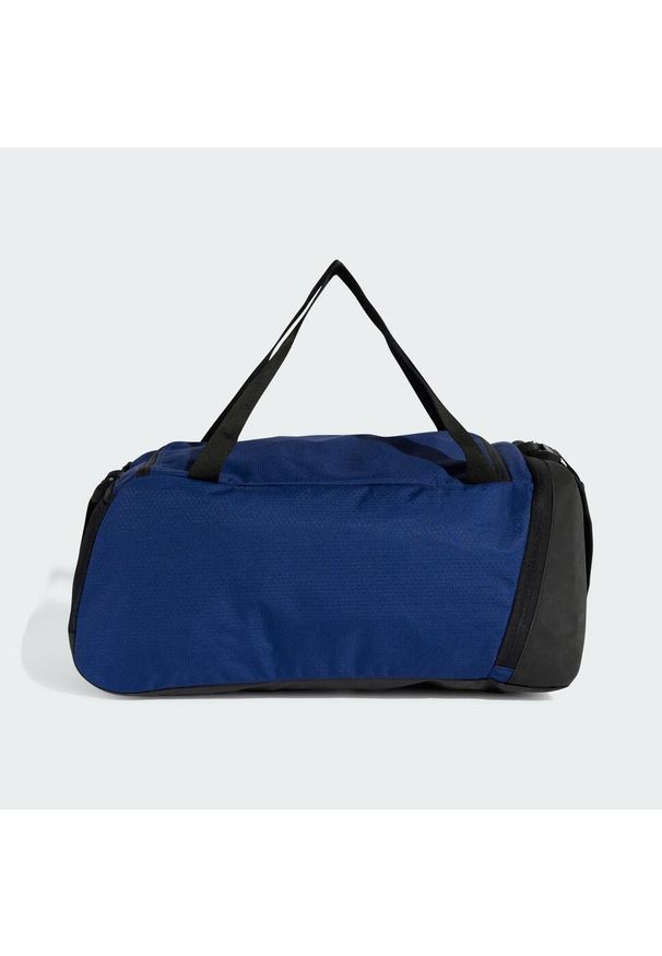 Adidas - Torba Essentials 3-Stripes Duffel Small. Kolor: niebieski, wielokolorowy, biały. Materiał: materiał. Sport: fitness