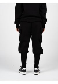 La Haine Inside Us Dresowe Jogger Style "Unisex" | LM202 | Mężczyzna | Czarny. Okazja: na co dzień. Kolor: czarny. Materiał: poliester, bawełna. Długość: długie. Wzór: jednolity. Styl: casual, sportowy