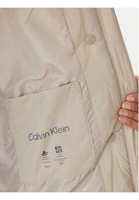 Calvin Klein Jeans Kurtka zimowa LV047D507G Beżowy Regular Fit. Kolor: beżowy. Materiał: syntetyk. Sezon: zima #3