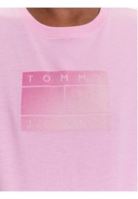 Tommy Jeans T-Shirt Gradient Flag DW0DW20905 Różowy Regular Fit. Kolor: różowy. Materiał: bawełna. Wzór: gradientowy #2