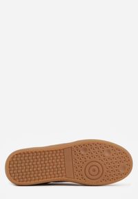 Born2be - Ciemnobeżowe Sneakersy z Zamszu Naturalnego ze Skórzaną Wkładką i Przeszyciami Muririal. Okazja: na co dzień. Kolor: brązowy. Materiał: zamsz, skóra. Wzór: nadruk #5