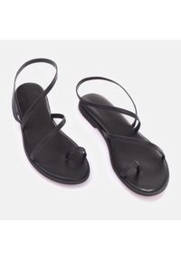 Marco Shoes Sandały Pafos czarne. Zapięcie: pasek. Kolor: czarny. Wzór: aplikacja. Styl: klasyczny #4