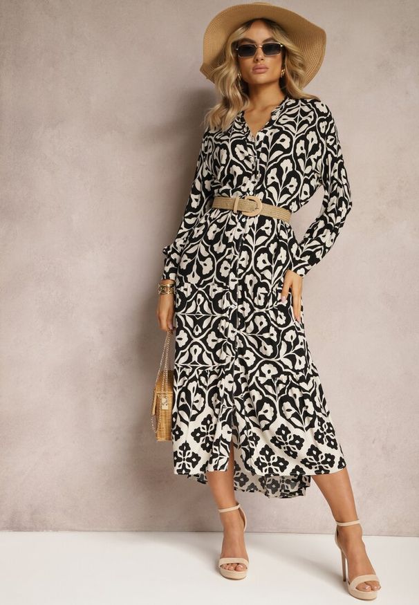 Renee - Czarna Koszulowa Sukienka Ozdobiona Ornamentalnym Printem Crypta. Kolor: czarny. Materiał: tkanina. Wzór: nadruk, aplikacja. Typ sukienki: koszulowe