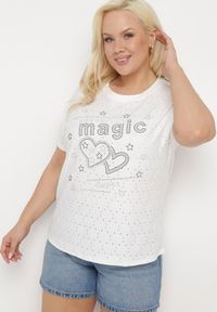 Born2be - Biały T-shirt Ażurowy z Ozdobnymi Cyrkoniami Cevola. Okazja: na co dzień. Kolor: biały. Wzór: ażurowy. Styl: casual #5