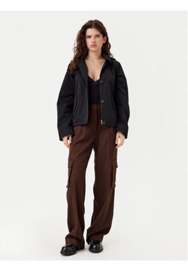 only - ONLY Kurtka przejściowa Norma 15342077 Czarny Regular Fit. Kolor: czarny. Materiał: syntetyk