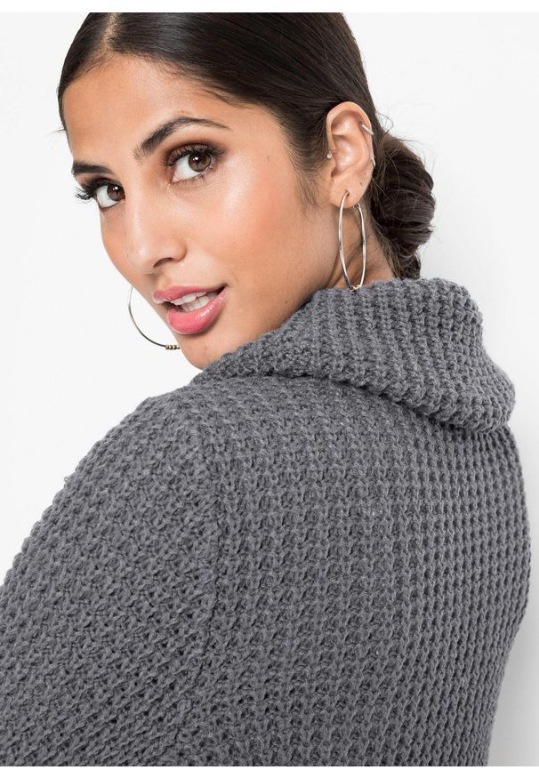 bonprix - Sweter z grubej dzianiny. Typ kołnierza: golf. Kolor: szary. Materiał: dzianina. Styl: elegancki