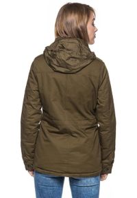 Lee - DAMSKA KURTKA ZIMOWA LEE FIELD JACKET L56WVTMP DARK OLIVE. Materiał: futro. Sezon: zima #9