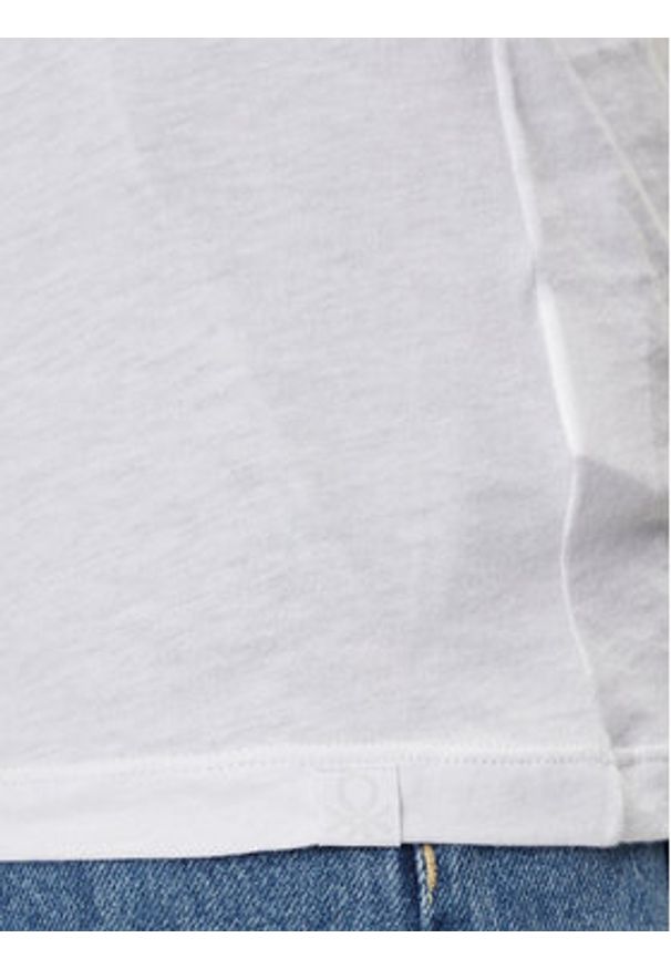 United Colors of Benetton - United Colors Of Benetton T-Shirt 3P7XU108X Biały Regular Fit. Kolor: biały. Materiał: bawełna