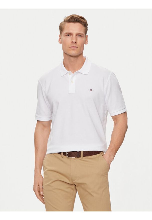 GANT - Gant Polo Shield 2210 Biały Regular Fit. Typ kołnierza: polo. Kolor: biały. Materiał: bawełna