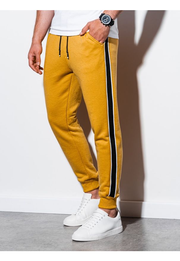 Ombre Clothing - Spodnie męskie dresowe joggery P898 - żółte - XXL. Kolor: żółty. Materiał: dresówka. Wzór: gładki. Styl: elegancki