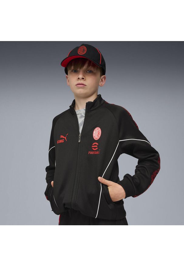 Puma - Młodzieżowa kurtka AC Milan KING Anthem PUMA Black For All Time Red. Kolor: czerwony, wielokolorowy, czarny. Sport: bieganie