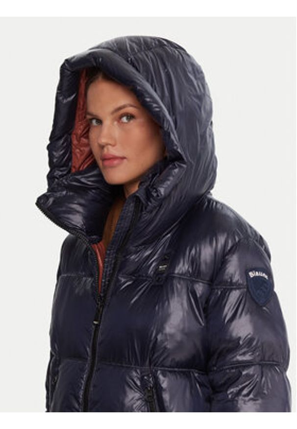 Blauer Płaszcz zimowy 25WBLDK02192 Granatowy Regular Fit. Kolor: niebieski. Materiał: syntetyk. Sezon: zima